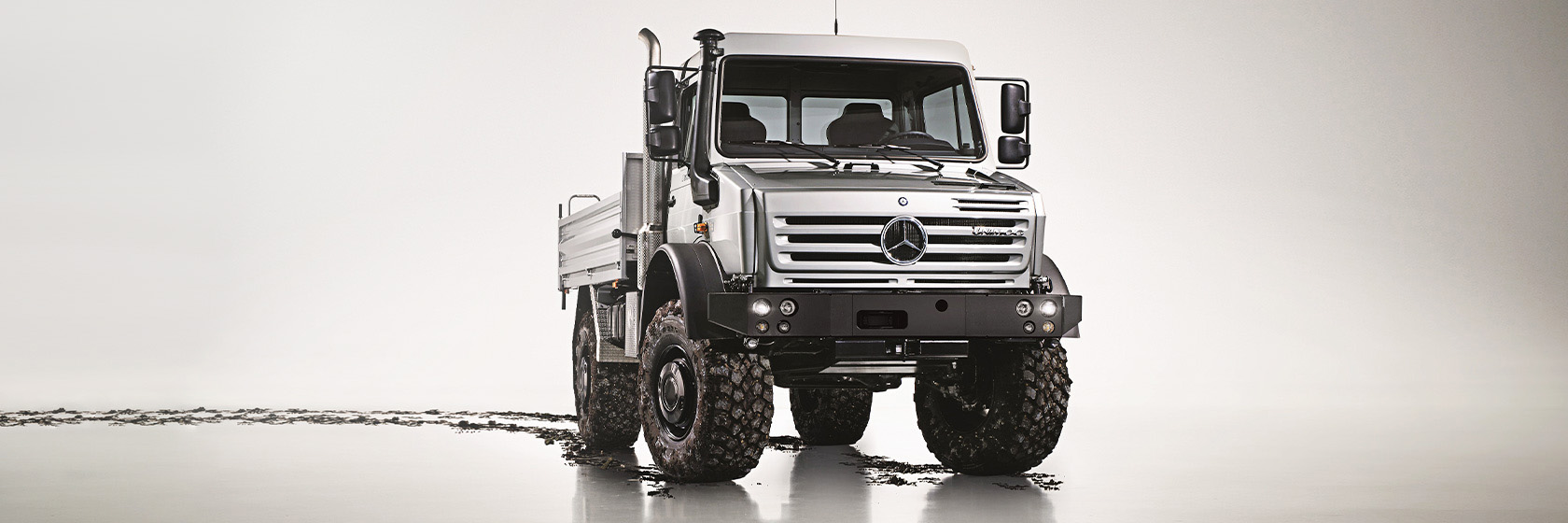 Unimog U 4000/U 5000.